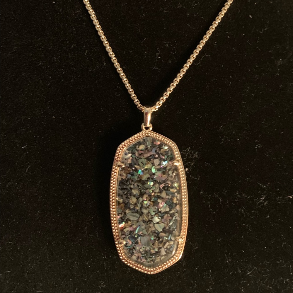 RARE NWT Kendra Scott Gold Reid necklace